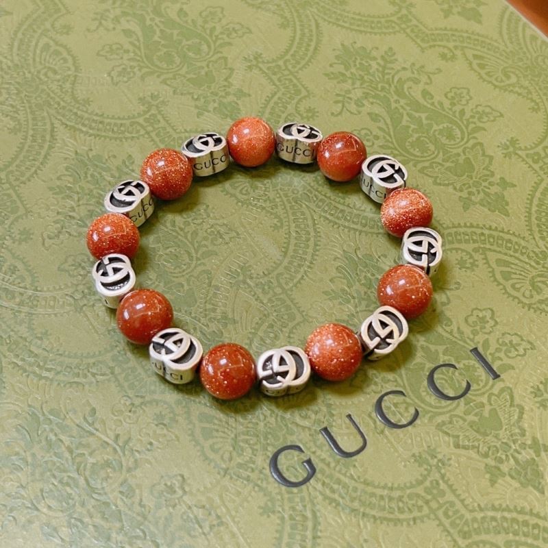 G*u*i bracelets